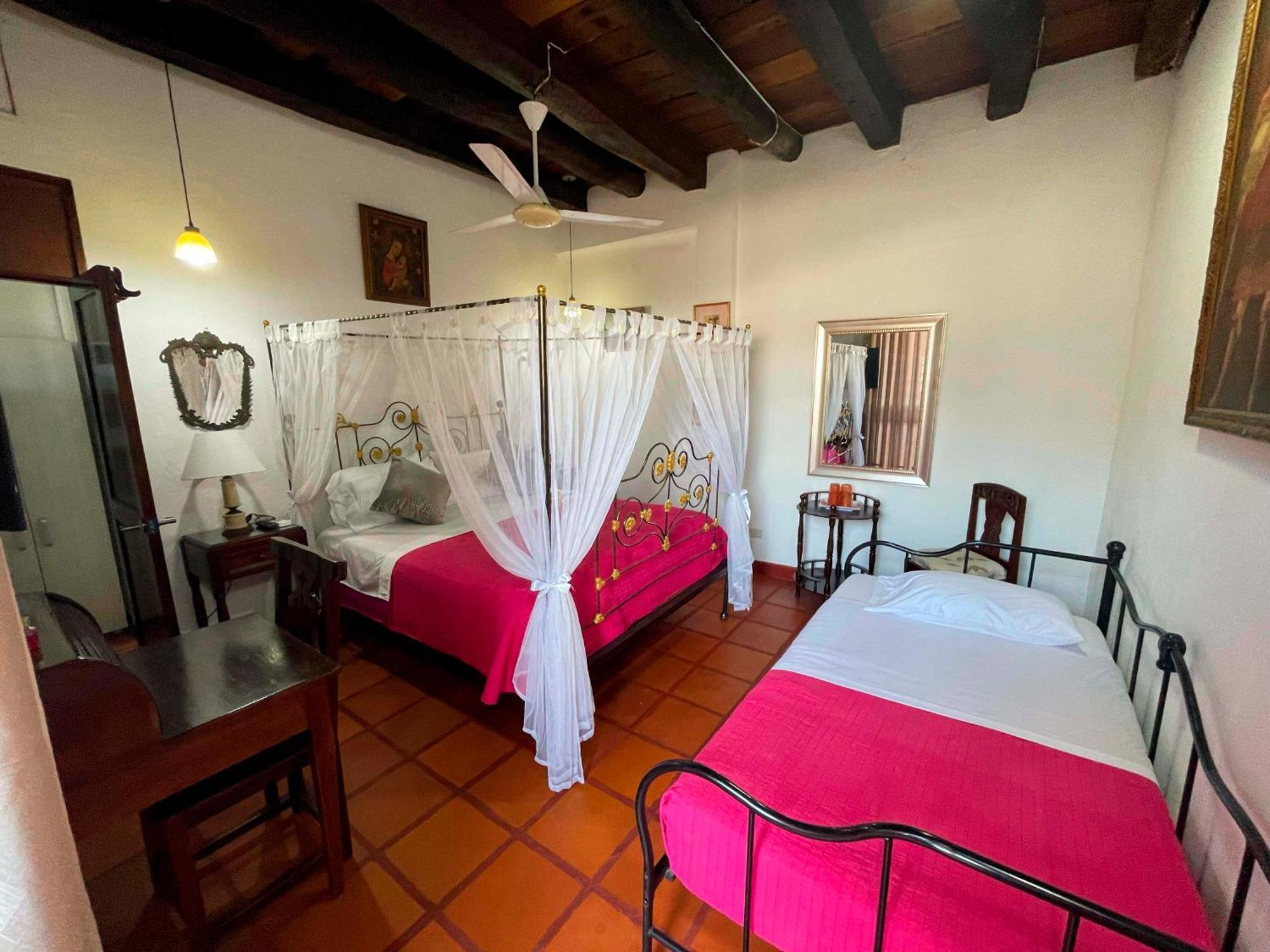 Casa Colonial Serrezuela Cartagena ภายนอก รูปภาพ